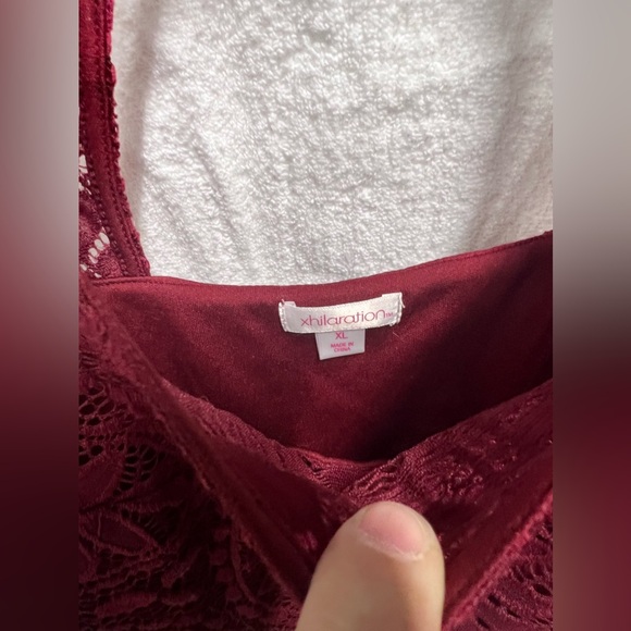 Burgundy Crochet Mid-Drift Long Sleeve Top Size XL - Picture 2 of 2